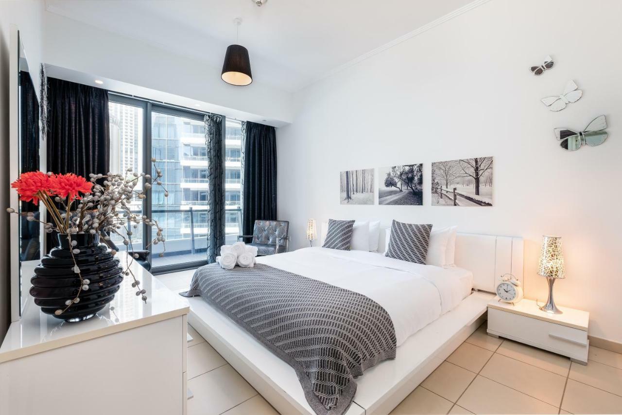 Maison Privee - Big, Bright, Luxury Marina Views Apt Next To Beach Dubai Ngoại thất bức ảnh