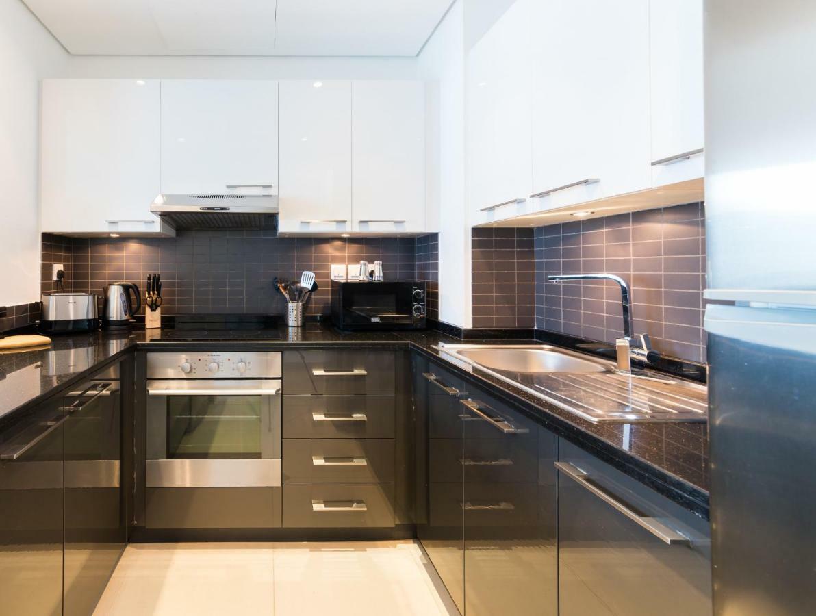 Maison Privee - Big, Bright, Luxury Marina Views Apt Next To Beach Dubai Ngoại thất bức ảnh